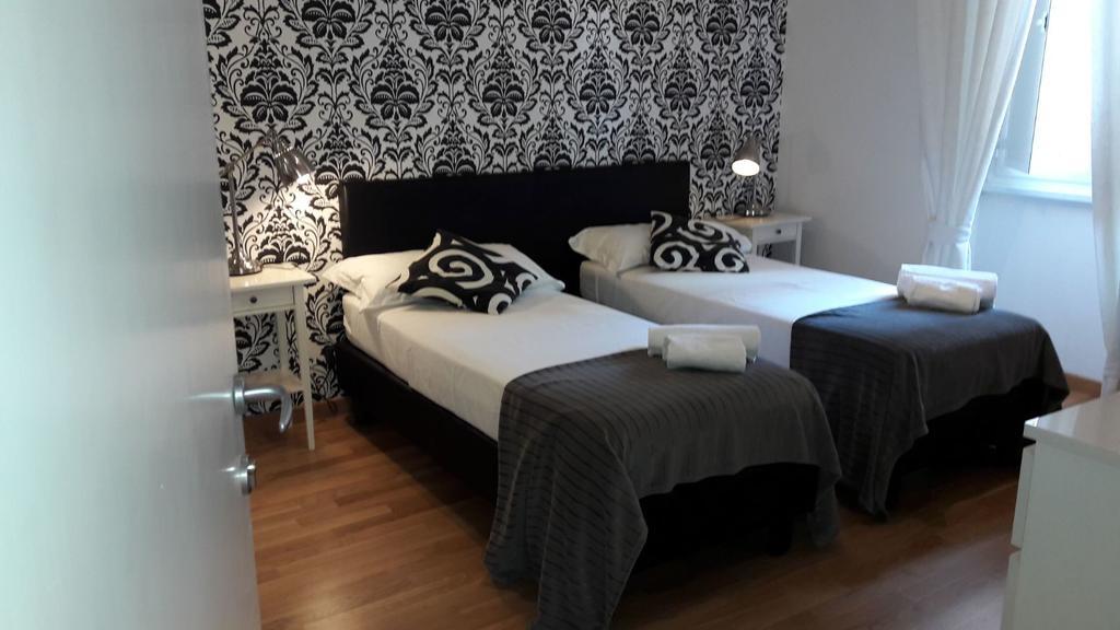 Blue Star Luxury Apartment San Giovanni - Colosseo Rom Exteriör bild