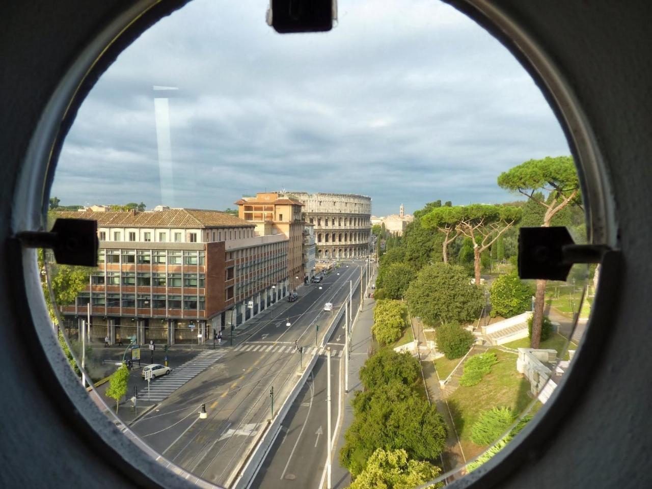 Blue Star Luxury Apartment San Giovanni - Colosseo Rom Exteriör bild
